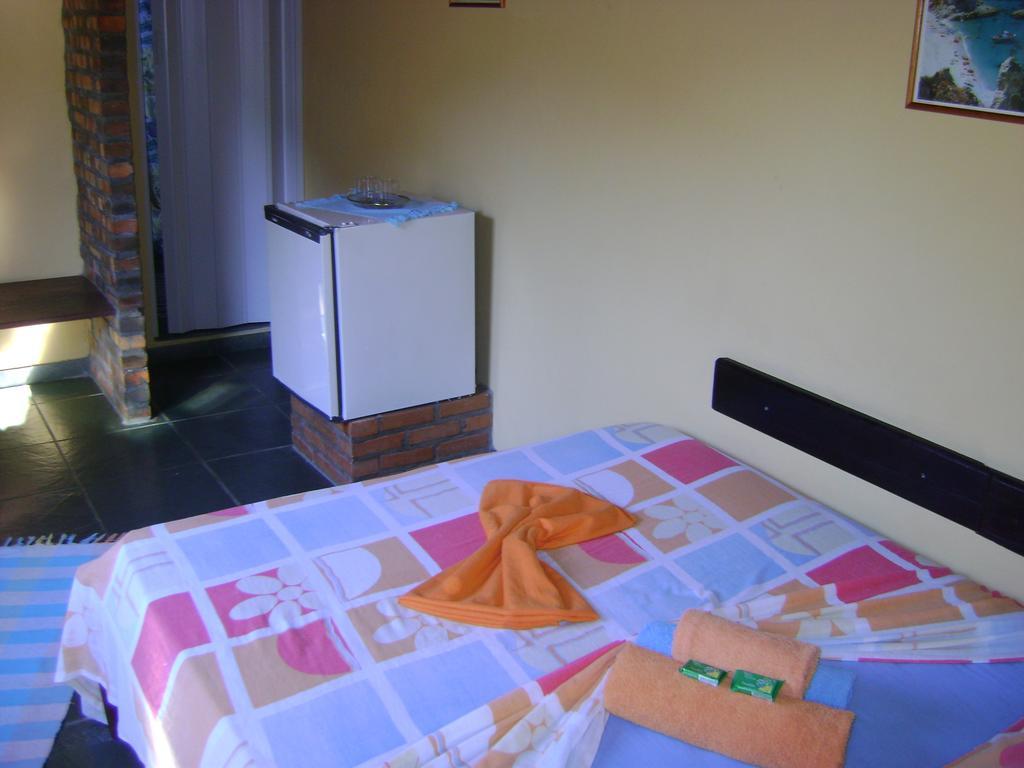 Hotel Estalagem Tatui à Cabo Frio Extérieur photo